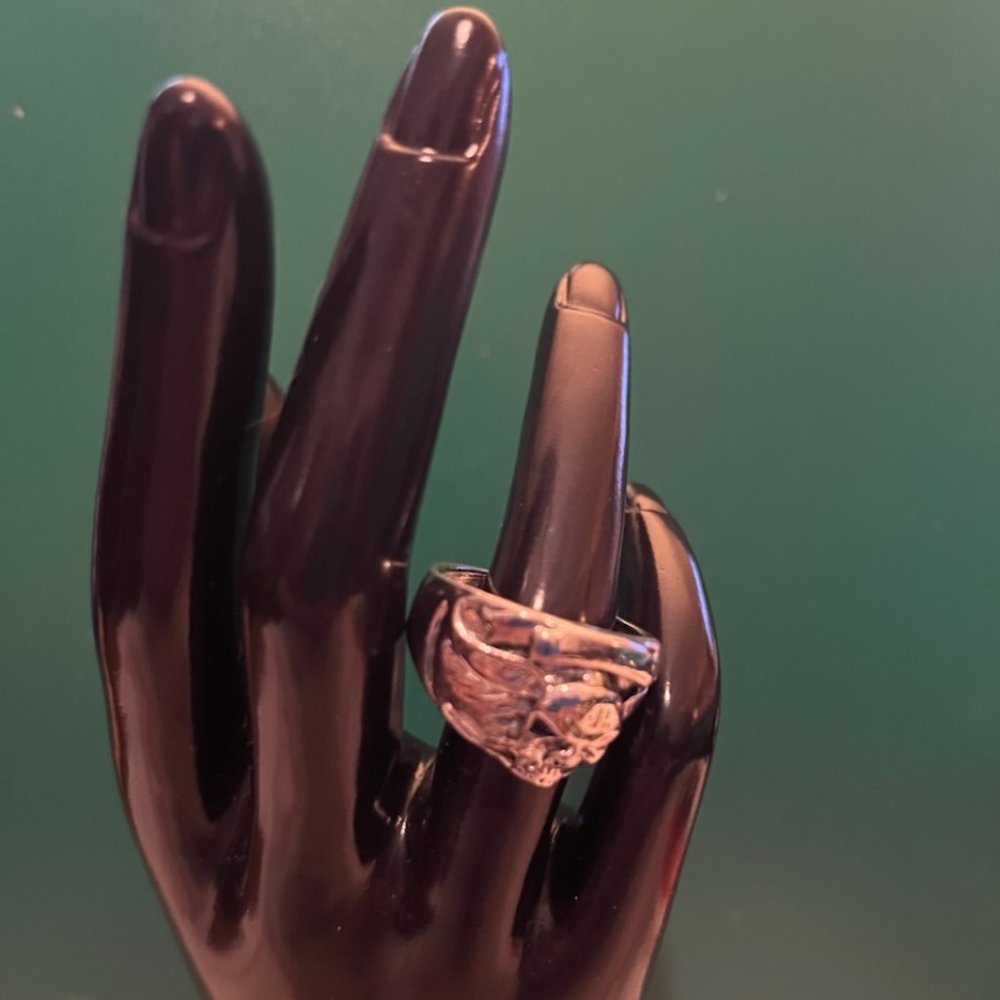 Small Skull Biker's Ring